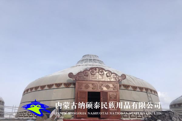呼伦贝尔冬季那达慕大会制作的3个蒙古包（20米一个，12米2个）